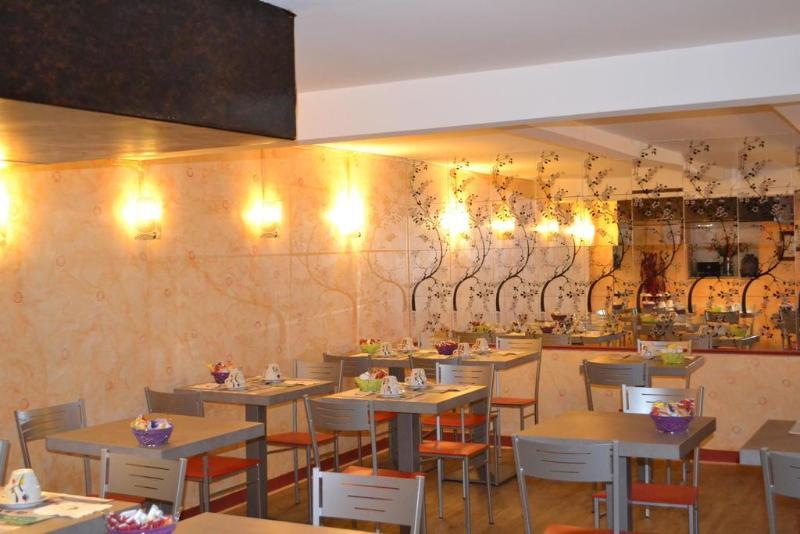 Hotel Le Bretagne Saint-Nazaire  Zewnętrze zdjęcie