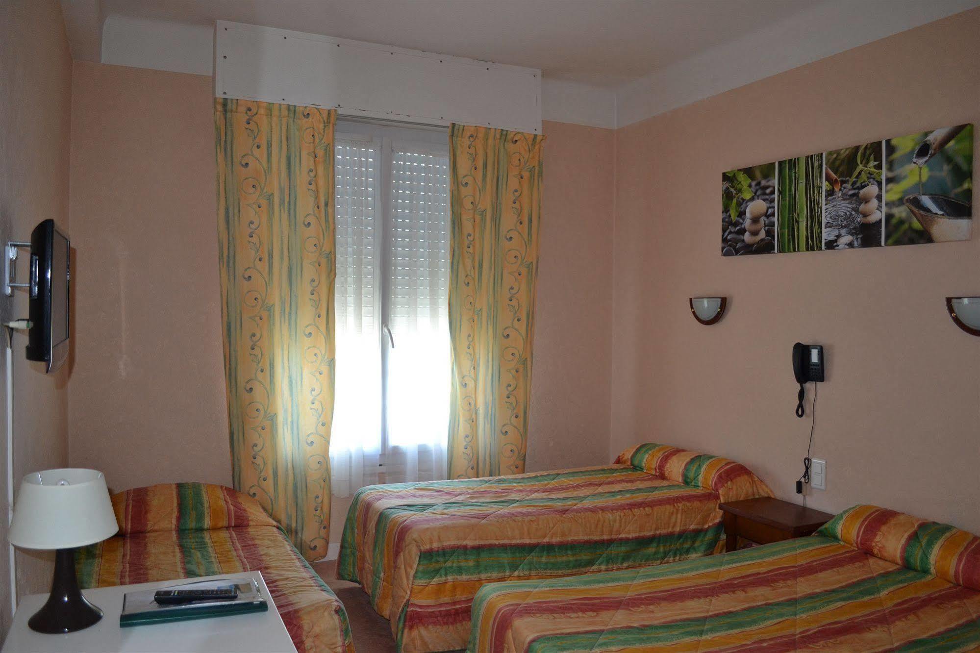 Hotel Le Bretagne Saint-Nazaire  Zewnętrze zdjęcie