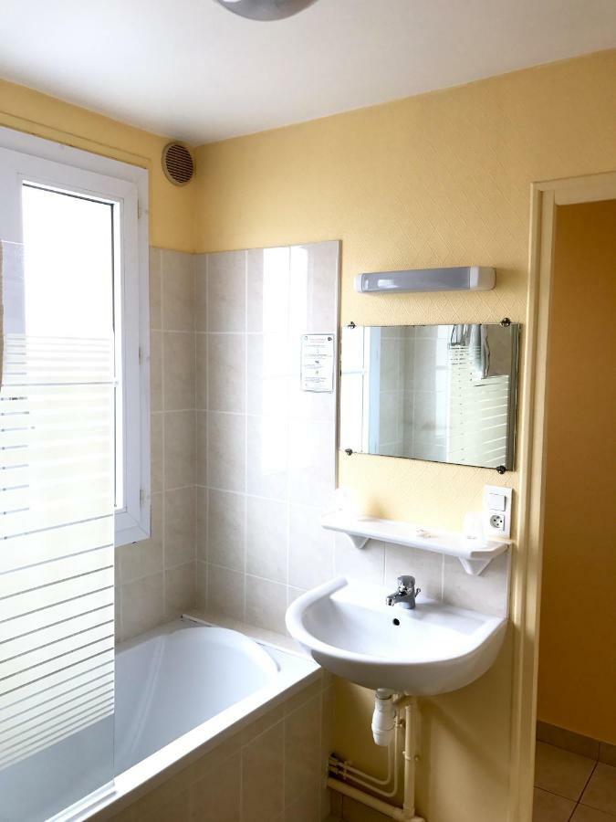 Hotel Le Bretagne Saint-Nazaire  Zewnętrze zdjęcie